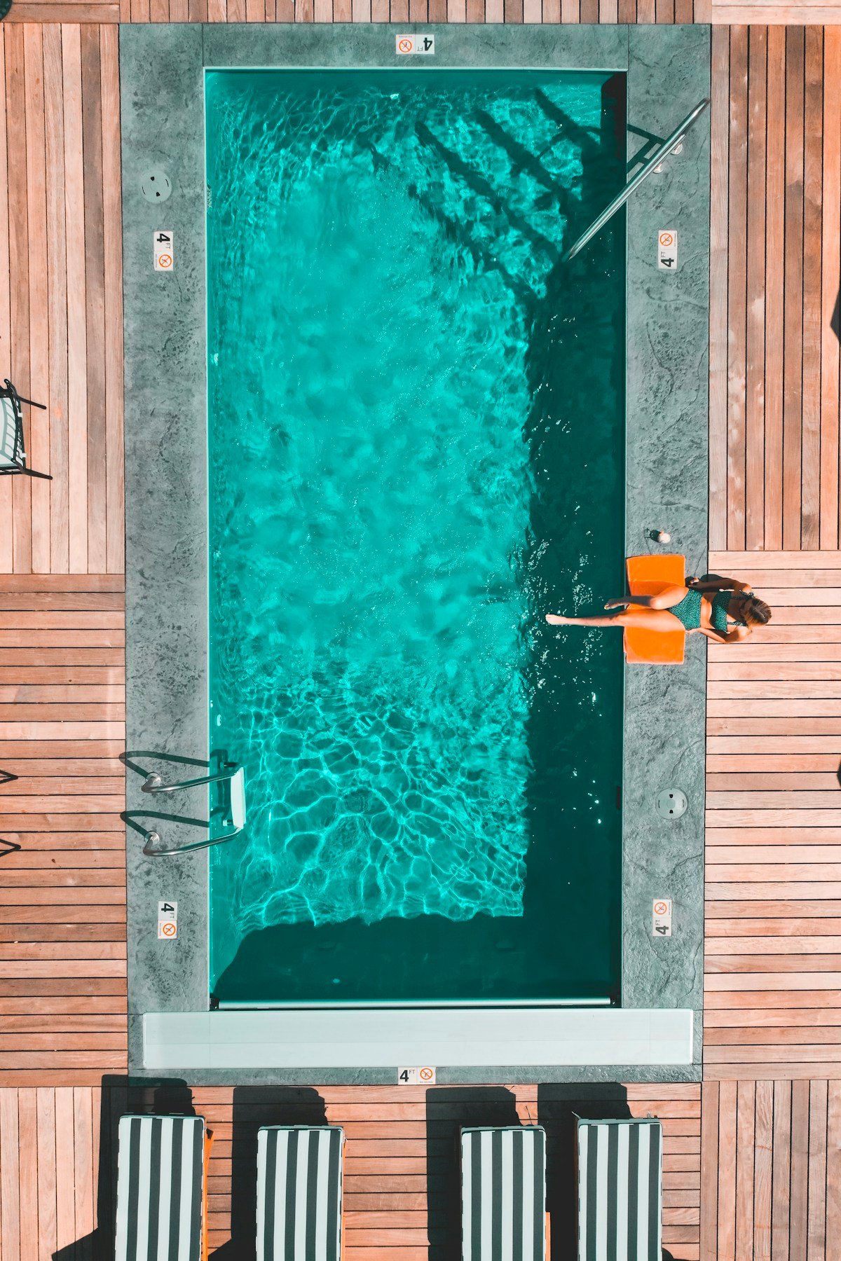 Crystal Blue Pool Dubai